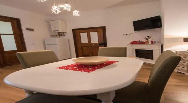 Luxury Central apartment in Sibiu, Varaa Huoneisto Sibiu Old Town 
