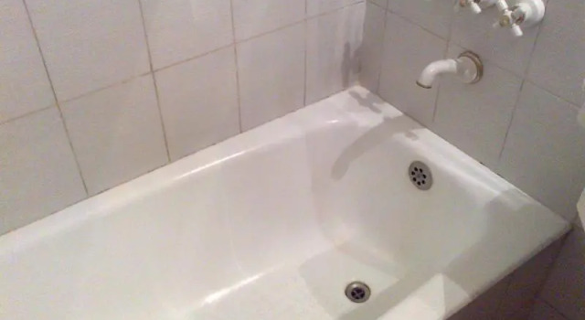 Двухместный номер Standard с балконом Tritone Hotel