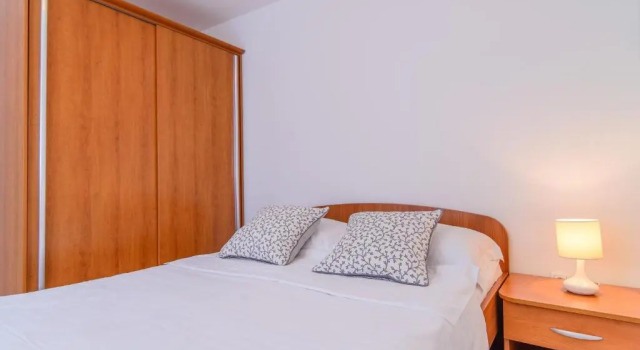 Апартаменты с видом на бассейн Apartments Dubravka
