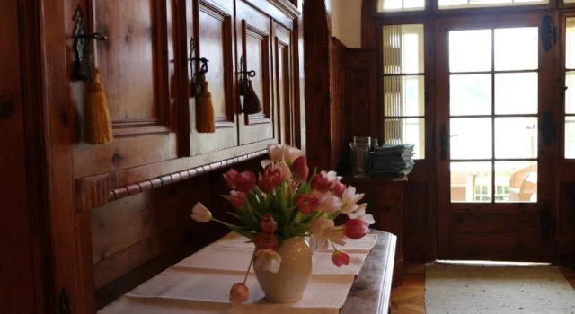 Hotel Seeschll Velden, Rezervovat Hotel Hotely v Carinthia s parkováním, Parkování
