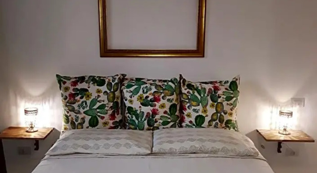 Emanuela Home, Book Hotel Palermo Sicilien