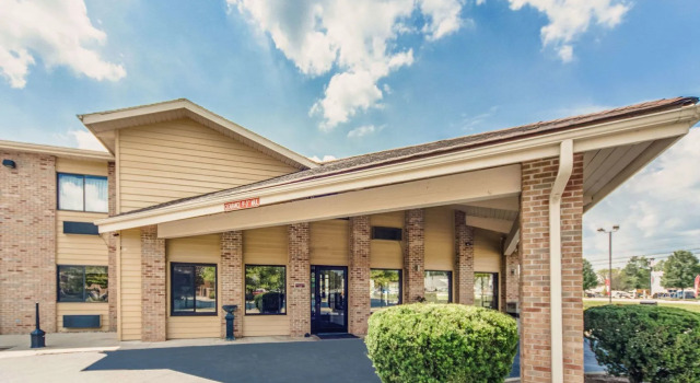 Quality Inn Decatur, Buchen Sie Hotel Decatur Bundesstaat Indiana