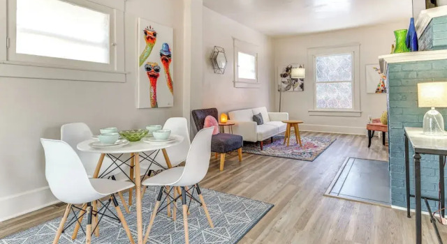 3 Mi to Dtwn Indy: Pet-friendly Home w/ Backyard!, Réserver Maison de vacances Indianapolis Indiana