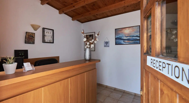 Mila Malia Studios Hotel, Забронировать Отель Малия Центральный Крит