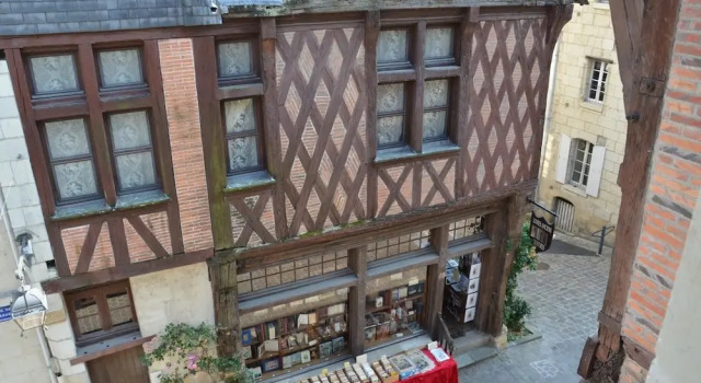 La Maison Rouge, Rezerwuj Hotel Chinon 