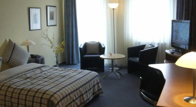 Полулюкс Hotel Sternzeit (ex Esplanade Parkhotel)