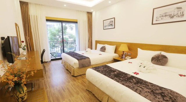 Family Hanoi Hotel