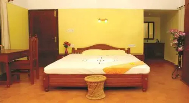 Amrutham Ayurvedic Village Resort, Забронировать Курортный отель Курортные отели штата Кералы, Курортный отель