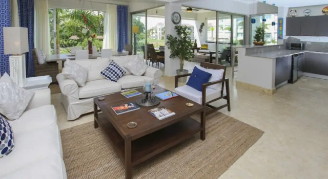 Fully Equipped Apartment Overlooking Golf Course at Luxury Beach Resort, Prenota Appartamento Punta Cana Repubblica Dominicana