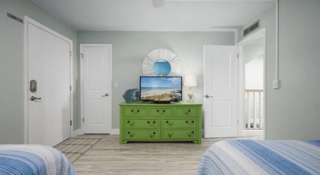Sea Dancer 210, 2BR, Beach Front, Pool, Wi-Fi, Sleeps 6, Rezerwuj Hotel Flagler Beach Floryda