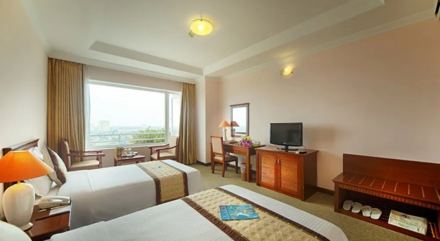 Двухместный номер Deluxe с красивым видом из окна Muong Thanh Grand Phuong Dong