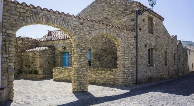 Апартаменты Albergo Diffuso Il Mandorlo