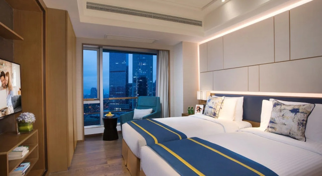 Двухместный номер Deluxe c 1 комнатой с балконом Somerset Swan Lake Hefei