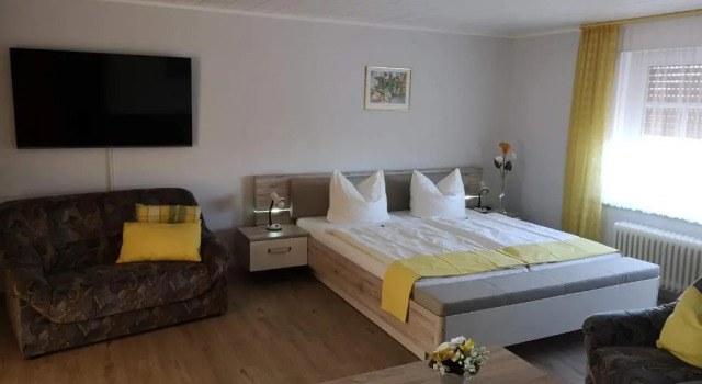 Номер Standard Pension Arndt UG