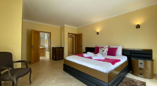 Вилла Pêra Amazing Villa With Pool by Homing