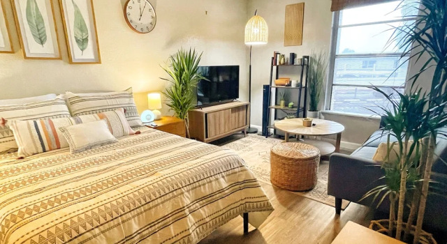Номер Deluxe Stay-Smart Modern Travelodge