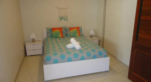 Апартаменты с 3 комнатами с видом на воду The Waterford Prestige Apartments