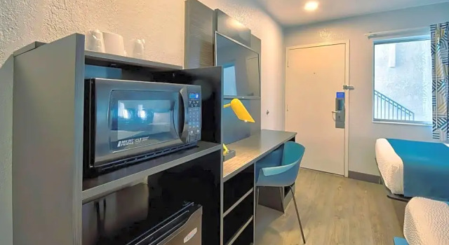 Номер Deluxe Motel 6-Palmdale, CA