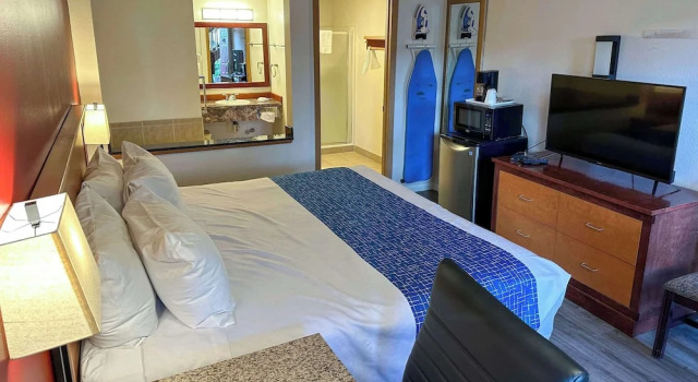 Двухместный люкс Econo Lodge Edmonds North Seattle