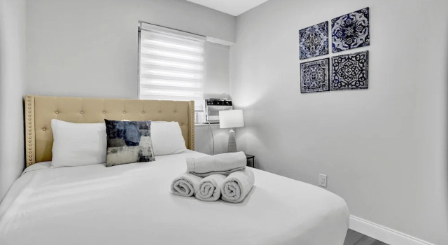 Номер Royal Bay Harbor Boutique Vacation Rental