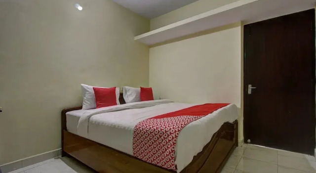 GV Residency by OYO Rooms, Забронировать Отель Отели штата Тамилнада 3 звезды, 3*