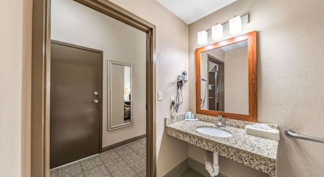Двухместный номер Standard Quality Inn West Plano
