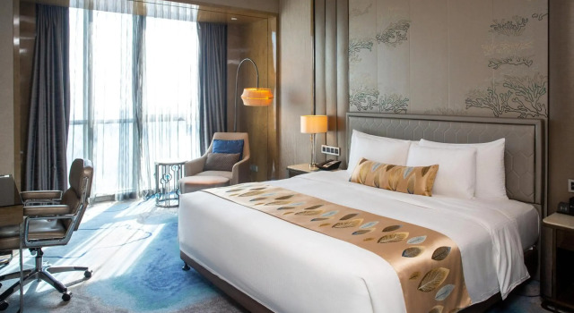 Pullman Yantai Center