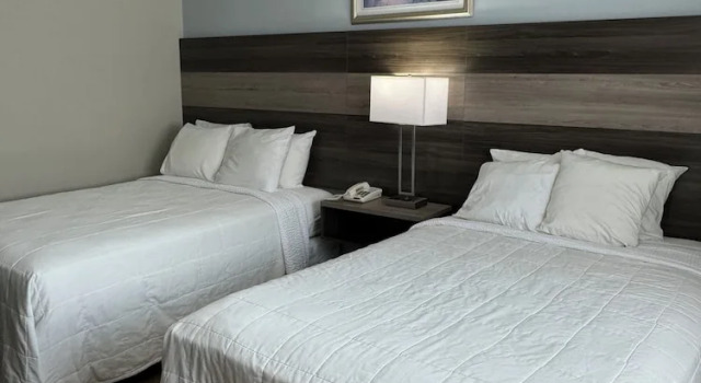 Двухместный номер Standard с балконом Ritz Motel