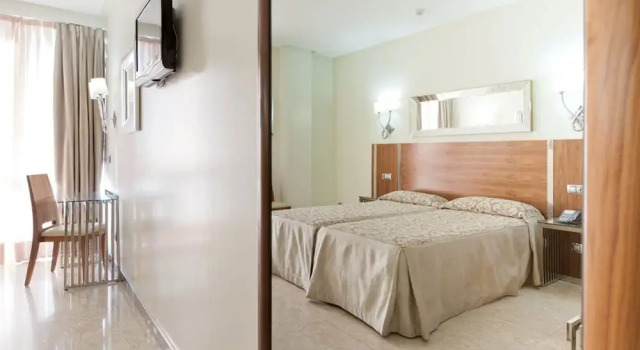 Двухместный номер Standard с панорамным видом Gran Hotel Corona Sol