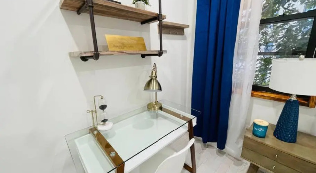 78-3a Luxury Brand New Modern 1BR W D