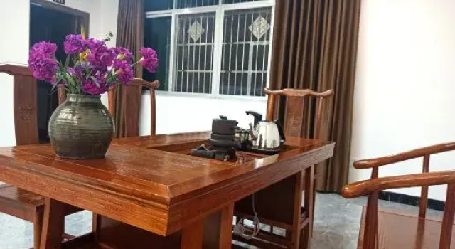 Sanshanshe Homestay, Đặt Khách sạn Sanbaishan Trung Hoa
