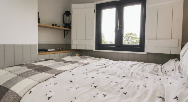 Coraldie, Book Feriehus  