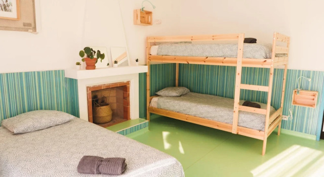 Кровать в общем номере Hospedium República Surf House - Coxos Beach, Ericeira