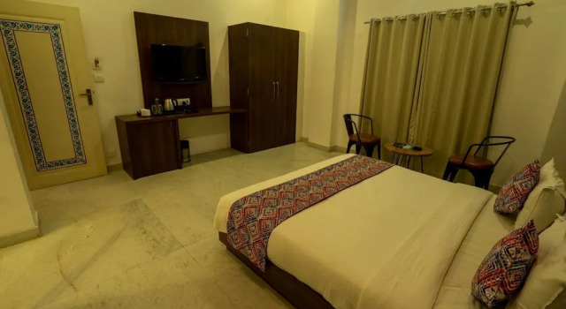 Номер Executive Atithi Bhanwar By Keshav Global Hotels