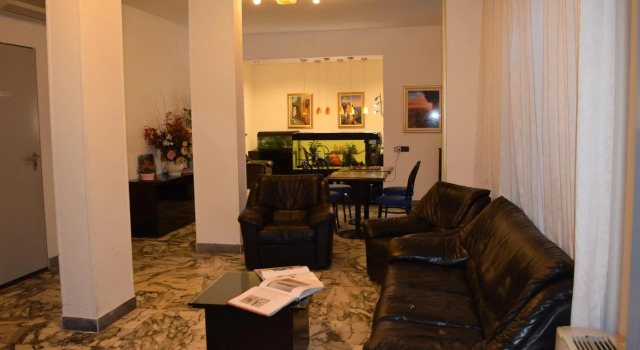 Hotel Mary