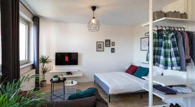 Marvlex ☆ Modernes Studio mit WIFI und NETFLIX, Забронировать Отель Целле Люнебургская пустошь, рядом с Hoppener Haus