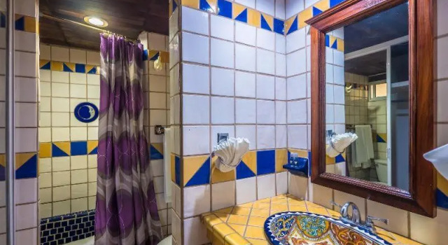 Номер Standard с 2 комнатами с балконом и с красивым видом из окна Marboka Hotel & Suites