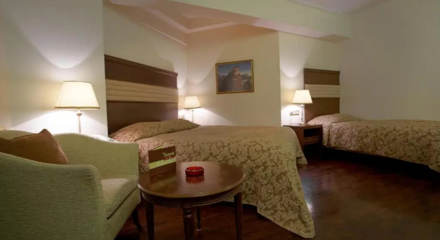 Номер Standard Aeton Melathron Hotel