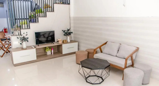 Коттедж Chocolate 5Bedroom 7 QueenBed 5 Min Walk Beach