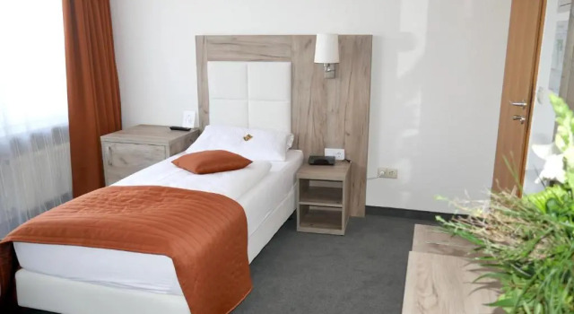 Одноместный номер Standard Komfort Hotel Ludwigsburg