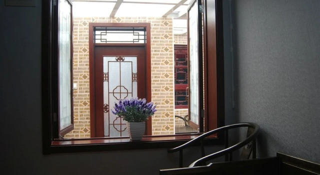 Classic Courtyard, Забронировать Отель Сичэн Пекин, рядом с Liyuan Theatre