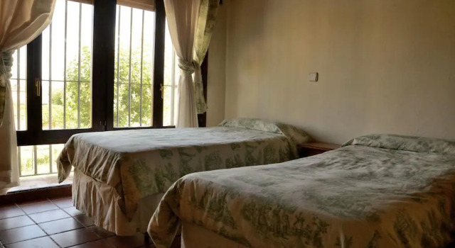 Albergue Molino Solacuesta, Забронировать Отель Лерма Burgos Province, рядом с Пассаж герцога де Лерма
