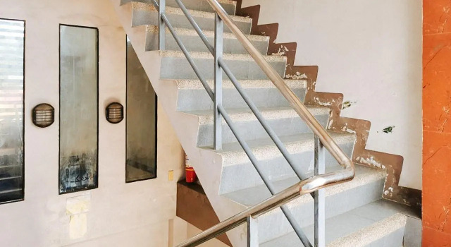 RedDoorz Segra Square Pension House, Réserver Hôtel Balamban Cebu