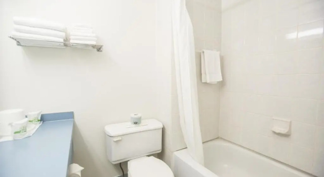 Номер Standard Motel Vaudreuil