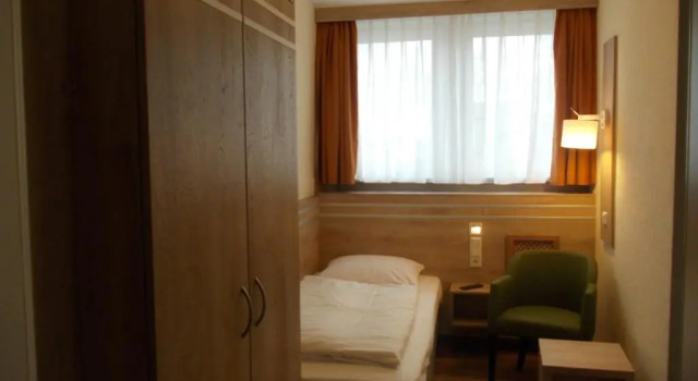 Одноместный номер Standard Berghotel Glockenberg
