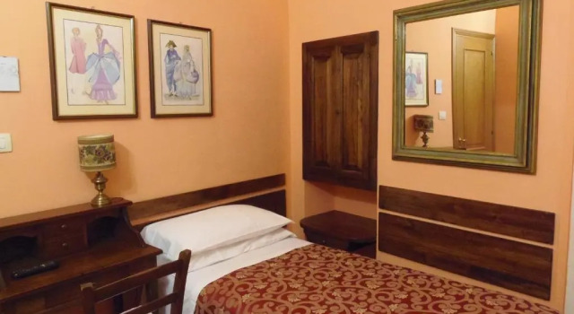 Standard Einzel Zimmer Hotel Morlacchi