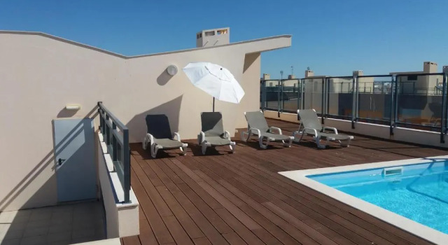 Апартаменты Apartamento Novo com Piscina Olhão