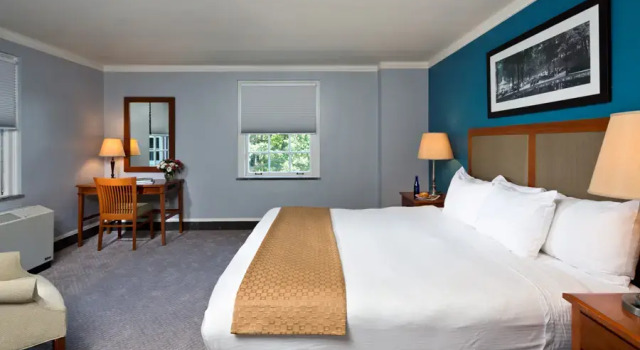 Люкс Gideon Putnam Resort & Spa
