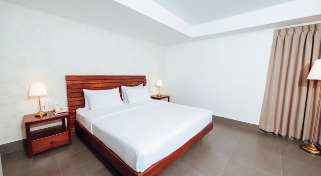 Номер Deluxe Cambodian Country Club