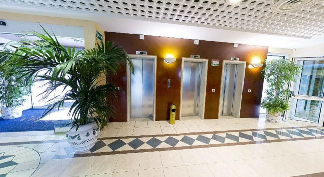 Aparthotel Holiday, Забронировать Апарт-отель Отели Бибионе-Пинеда с парковкой, Парковка